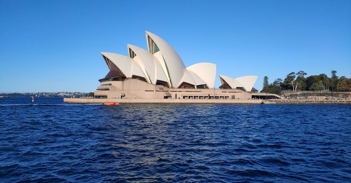 découvrez les différents aspects culturels qui enrichissent nos sociétés, explorant les traditions, les coutumes et les valeurs qui façonnent notre identité collective.