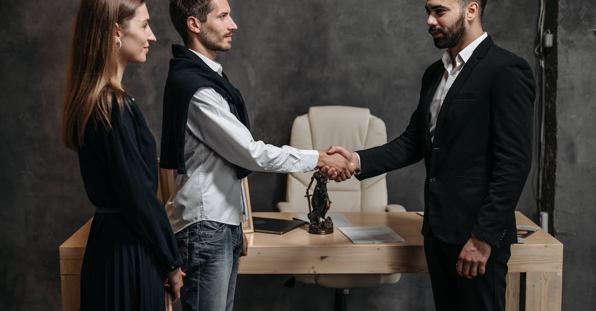 découvrez les meilleures pratiques de gestion de la relation client (crm) pour optimiser vos interactions, fidéliser votre clientèle et améliorer votre entreprise. apprenez à utiliser efficacement les outils crm pour créer des relations durables et maximiser votre succès commercial.