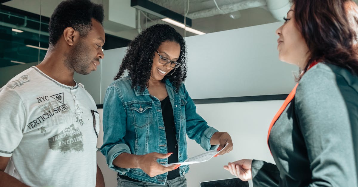 découvrez l'importance de la culture professionnelle dans votre entreprise. apprenez comment elle influence la productivité, renforce l'engagement des employés et forge un environnement de travail positif. améliorez votre compréhension des dynamiques culturelles pour optimiser vos résultats.