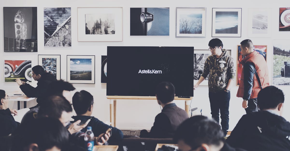 découvrez notre présentation captivante qui met en lumière les enjeux, les objectifs et les solutions que nous proposons. plongez dans un contenu riche et informatif pour mieux comprendre notre vision et nos initiatives.